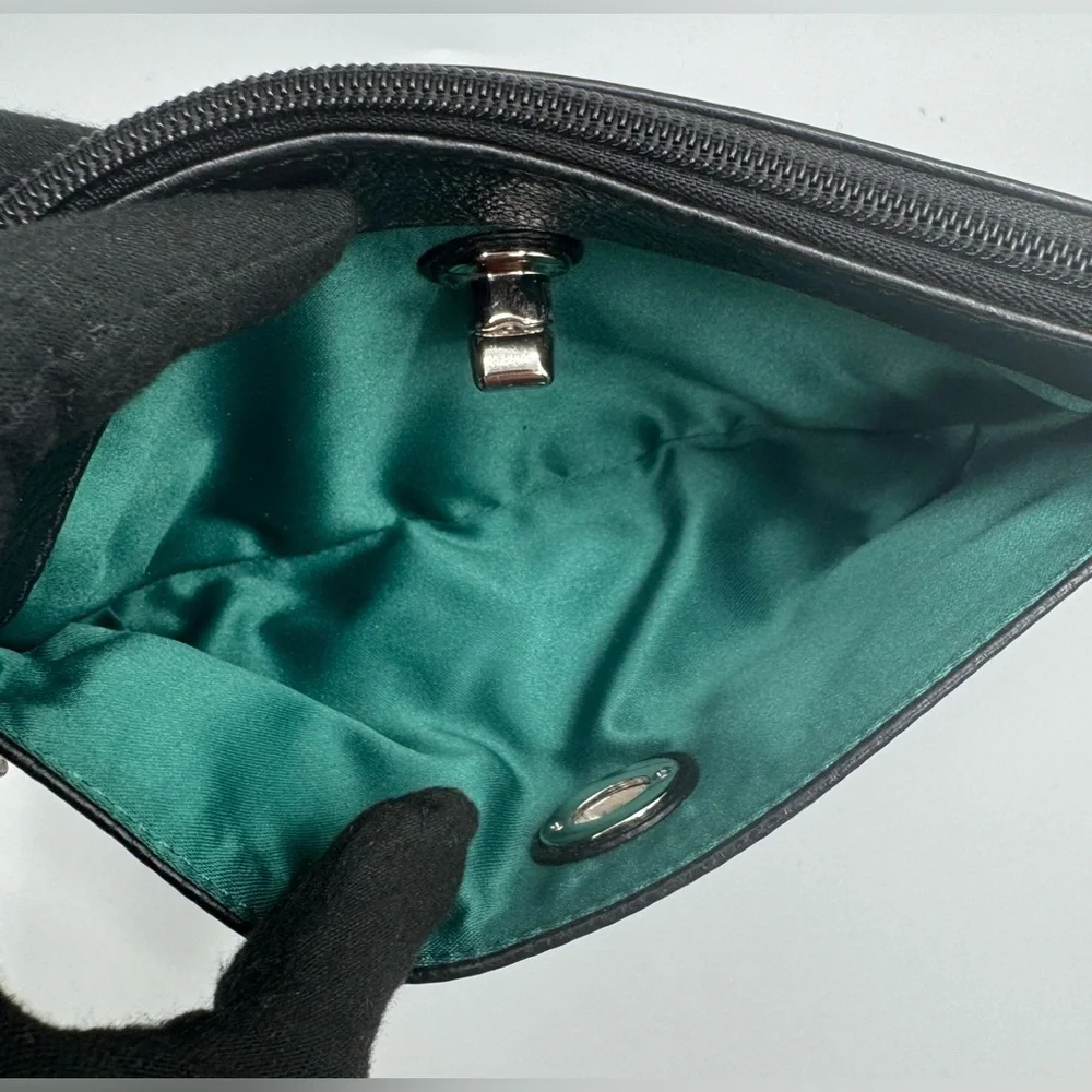 Coach Black Leather Turn lock Wristlet | Very Good Condition